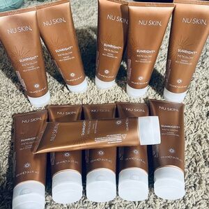 NWT Sunless Tanner - Low Odor - No Orange - Buildable Tanning Gel
